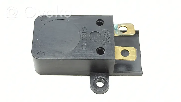 Jaguar XJS Other relay 7N04102