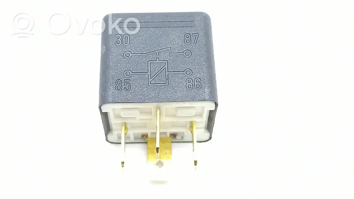 Jaguar XJS Other relay 4RA00351033