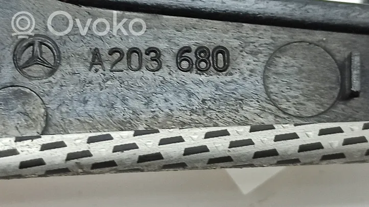 Mercedes-Benz C W203 Ramka drążka zmiany biegów A203680