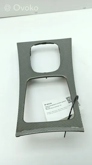 Mercedes-Benz C W203 Ātrumu pārslēgšanas sviras dekoratīvā apdare (plastmasas) A203680
