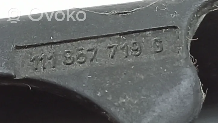 Mercedes-Benz COMPAKT W115 Saugos diržo apdaila 1118577196