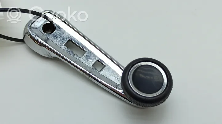 Mercedes-Benz COMPAKT W115 Front door window winding handle 