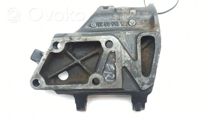 Mercedes-Benz COMPAKT W115 Generator/alternator bracket 1151550935