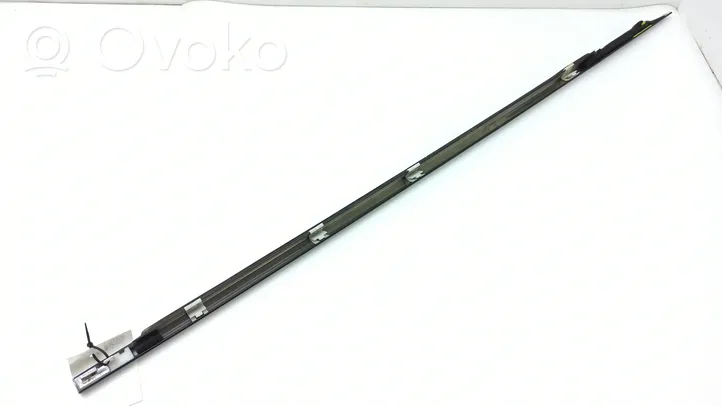 Lexus LS 430 Front door glass trim molding 