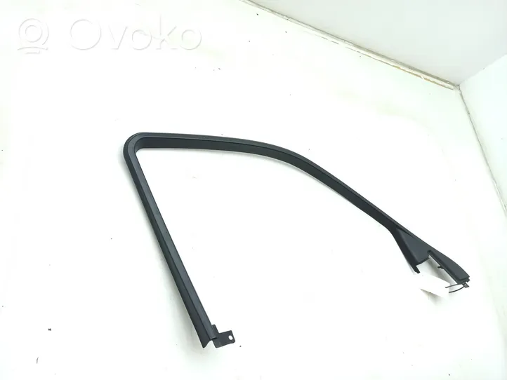 Lexus LS 430 Front door glass trim molding 6766450030