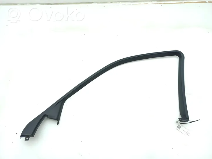 Lexus LS 430 Front door glass trim molding 6766350030