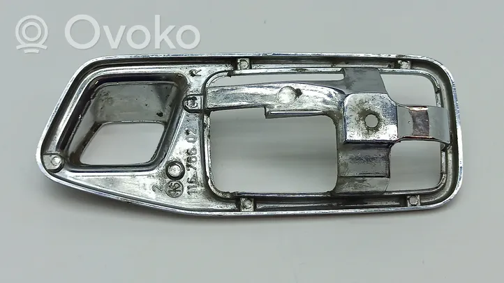 Mercedes-Benz 280 450 W116 Front door handle cover 1167660211