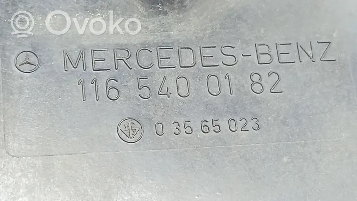 Mercedes-Benz 280 450 W116 Drošinātāju Kastes vāciņš 1165400182