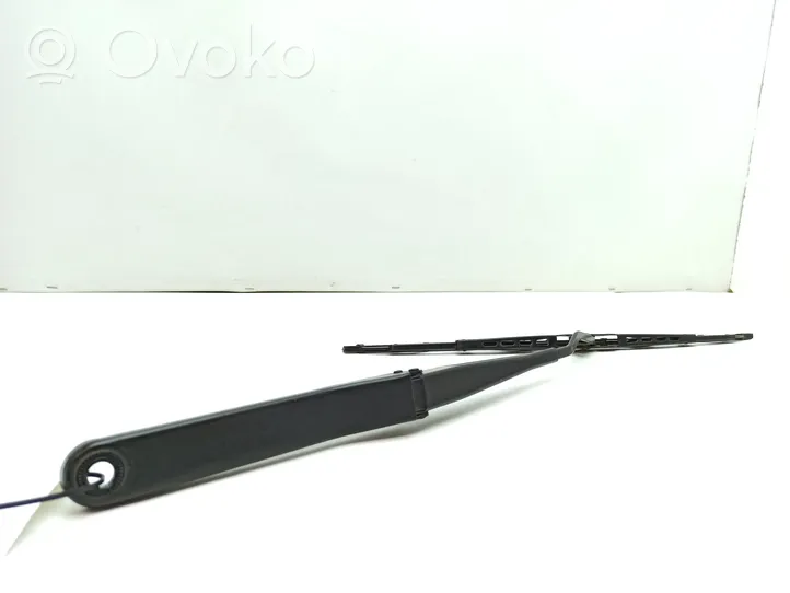 BMW Z4 E85 E86 Front wiper blade arm 7011767