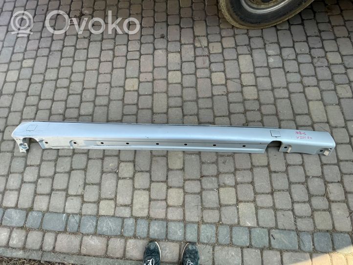 Mercedes-Benz S W220 Sottoporta A2206900440