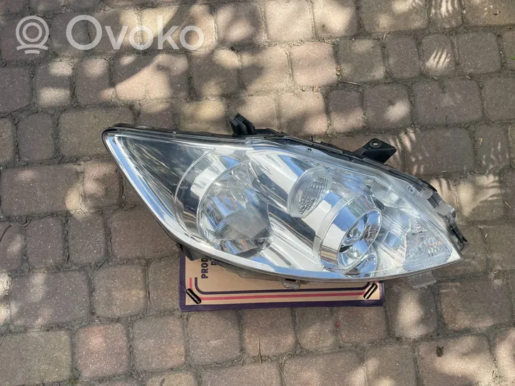 Toyota Auris 150 Headlight/headlamp 81110-02A40