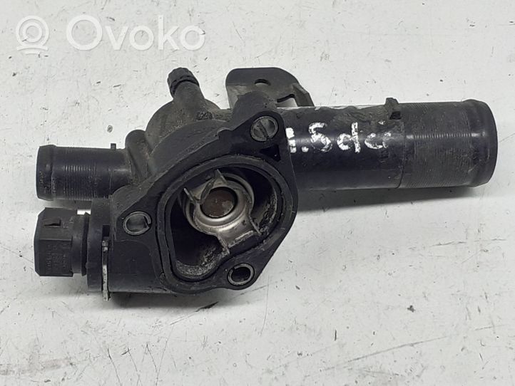 Renault Megane II Termostat / Obudowa termostatu 558751