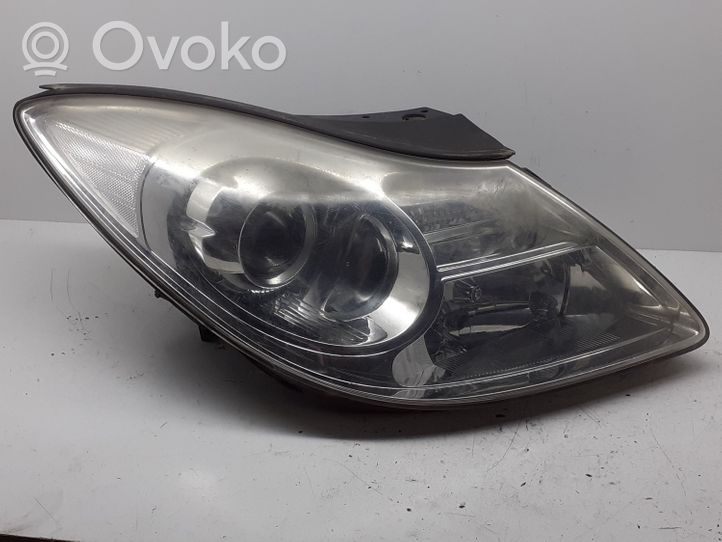 Hyundai ix 55 Lampa przednia 921023JXXX