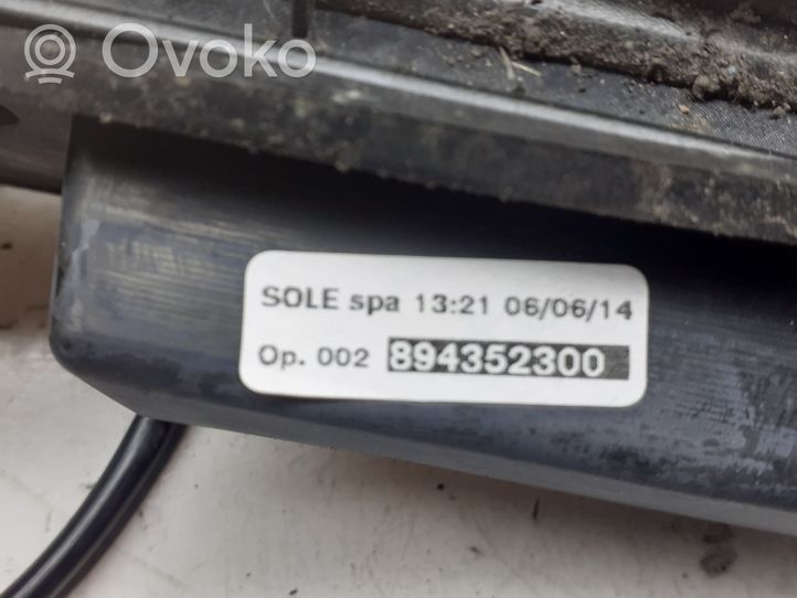 Land Rover Range Rover Sport L494 Takaluukun rekisterikilven valon palkki 894352300