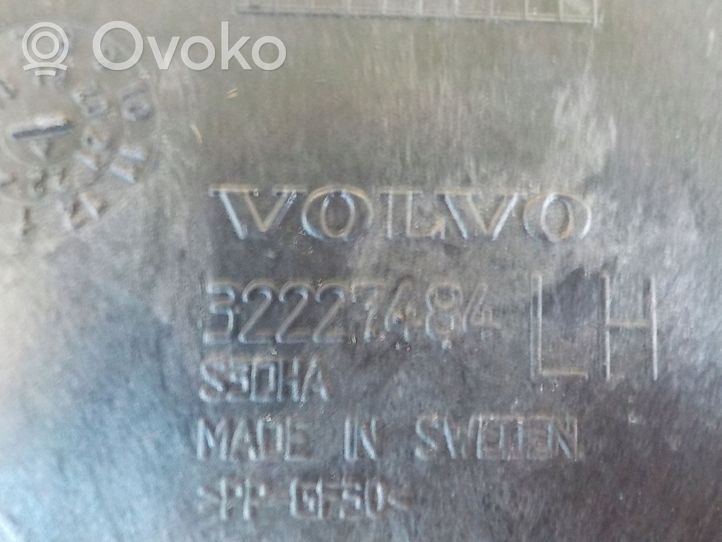 Volvo XC40 Uchwyt / Mocowanie zderzaka tylnego 32227484