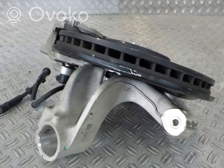 Volvo XC40 Fuso a snodo con mozzo ruota anteriore 32221857