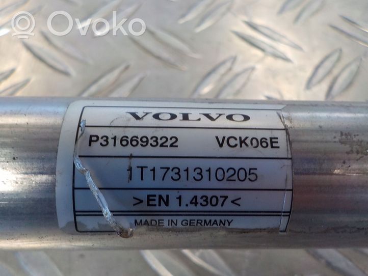 Volvo S90, V90 Tubo del cuello de del depósito de combustible 31669322