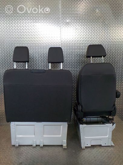 Mercedes-Benz Sprinter W907 W910 Seat set 