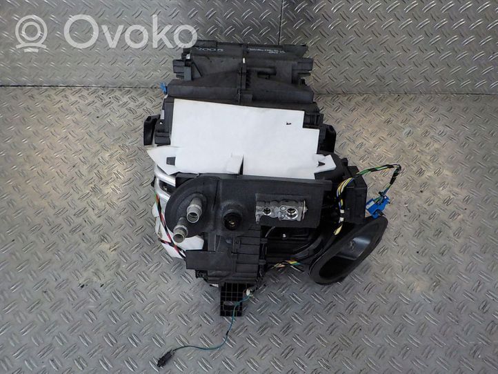 Peugeot 2008 II Interior heater climate box assembly 9826065380