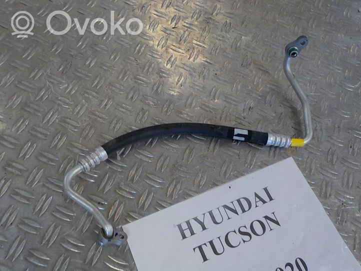 Hyundai Tucson TL Ilmastointilaitteen putki (A/C) 97762D7800