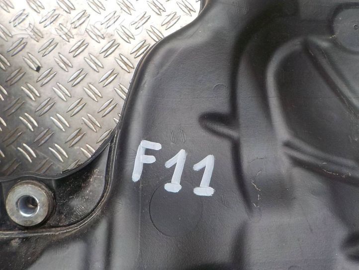 BMW 5 F10 F11 Serbatoio del carburante 2255105