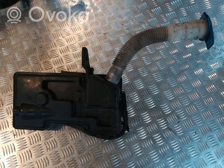 Volkswagen Tiguan Serbatoio/vaschetta liquido lavavetri parabrezza 5N0955453