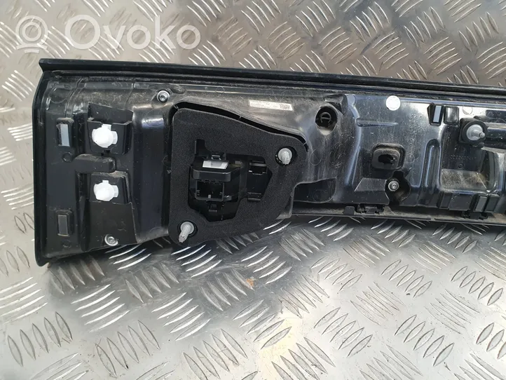 Volkswagen Taigo Luci posteriori del portellone del bagagliaio 2G7945093