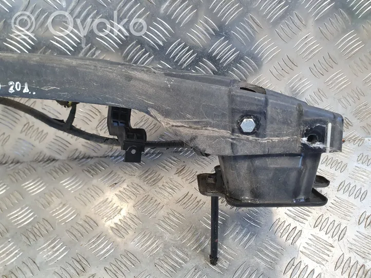 Hyundai i30 Galinis sustiprinimas bamperio 86630G4200