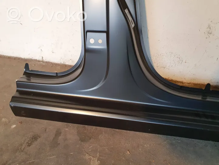 Volkswagen Golf VIII Sill 5H9809836