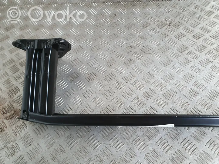 Toyota Verso-S Takapuskurin tukipalkki 52023-52110