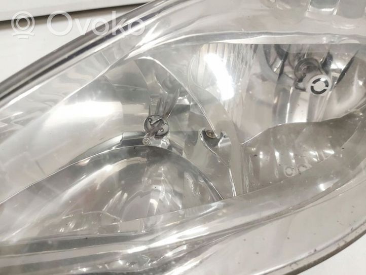 Peugeot 607 Lot de 2 lampes frontales / phare 9641958880