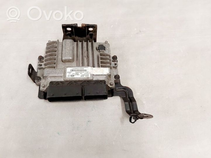 KIA Venga Unité de commande, module ECU de moteur 39130-2A300