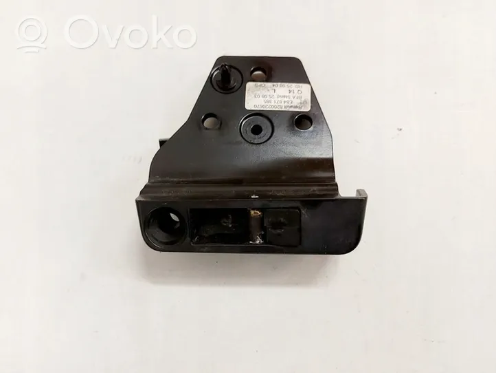 Renault Megane II Rygiel dachu składanego 8200220670