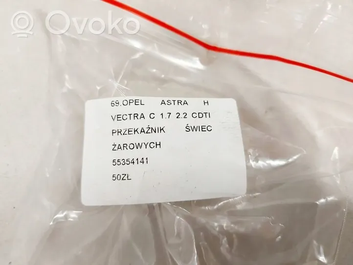 Opel Astra H Wiązka świec 55354141