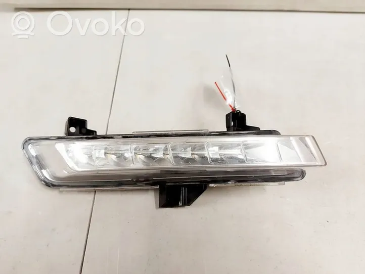 Renault Clio IV Lampa LED do jazdy dziennej 266007864R