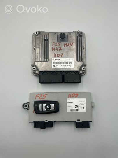 BMW X3 F25 Komputer / Sterownik ECU i komplet kluczy 8513249