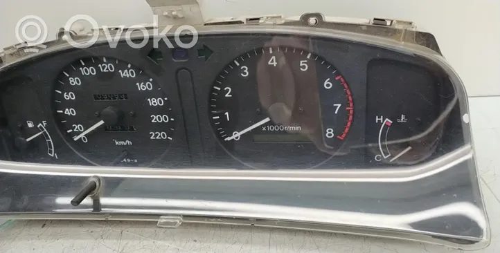 Toyota Corolla E110 Spidometras (prietaisų skydelis) 