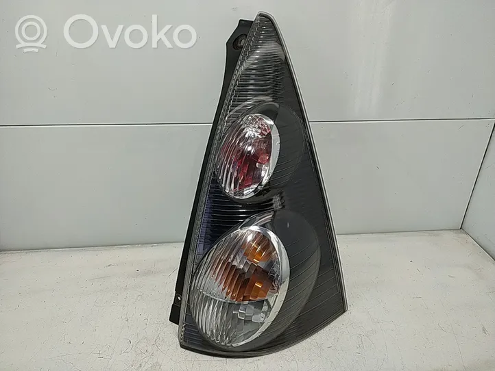 Seat Leon (1P) Lampy tylnej klapy bagażnika 