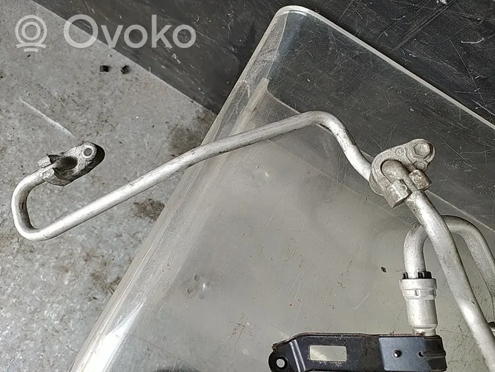 Toyota iQ Manguera/tubo del aire acondicionado (A/C) 