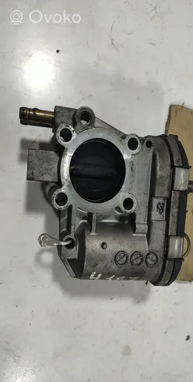 Opel Astra G Cuscinetto del carburatore/mono iniettore 