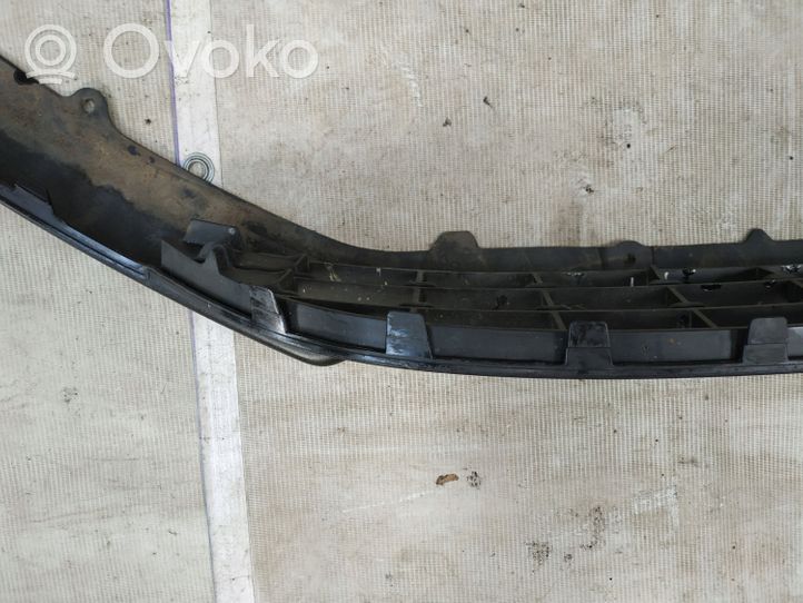 Ford Focus Front bumper lip 