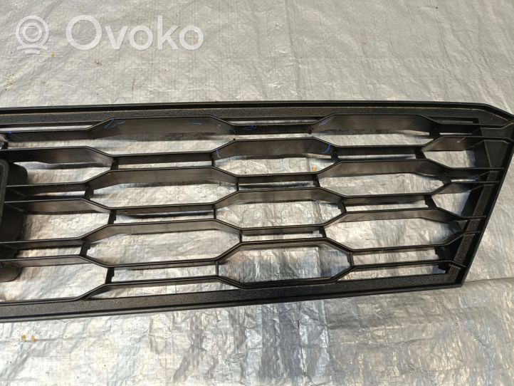 Seat Ibiza V (KJ) Grille inférieure de pare-chocs avant 6F0853667A