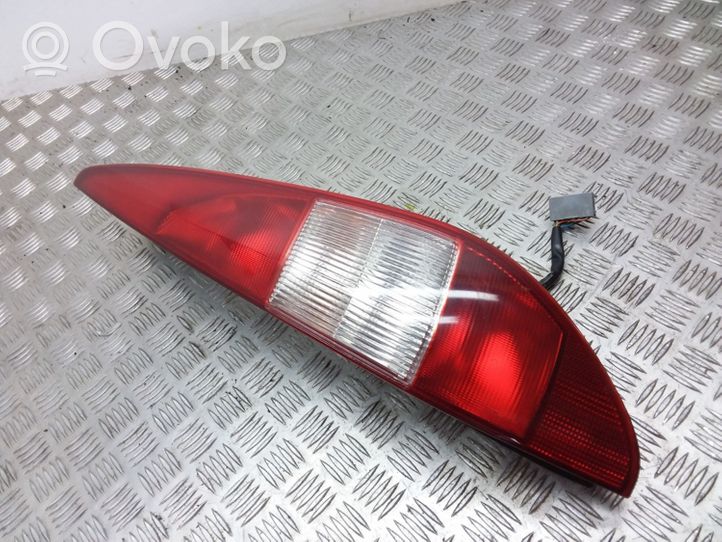 Ford Mondeo Mk III Lampa tylna 1S7T113404C