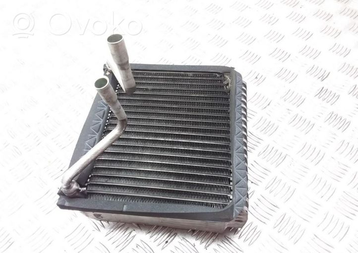 Ford Mondeo Mk III Air conditioning (A/C) radiator (interior) 