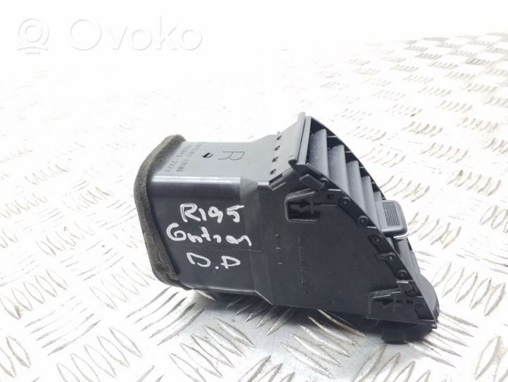 Toyota Prius (XW20) Griglia di ventilazione centrale cruscotto 5556310050