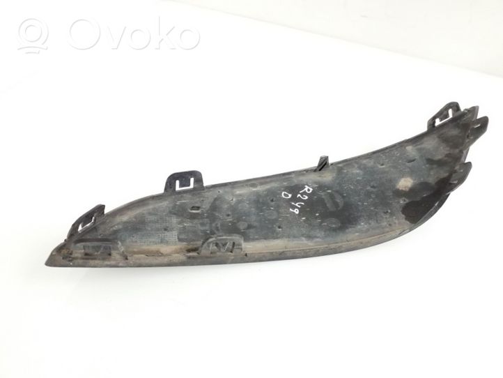 Opel Astra H Front bumper lower grill 13225763