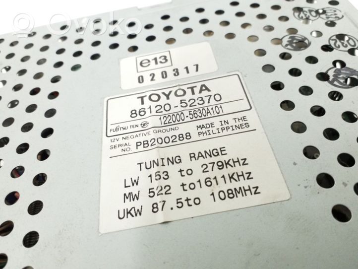 Toyota Yaris Радио/ проигрыватель CD/DVD / навигация 8612052370