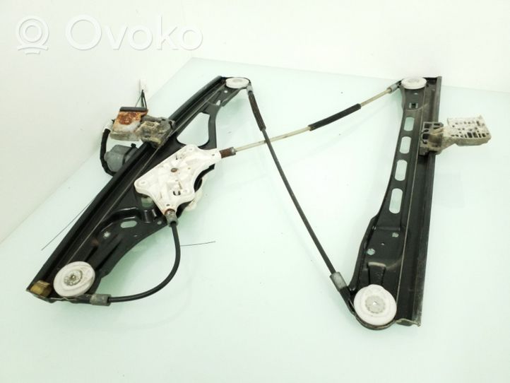 Mercedes-Benz E W211 Front door window regulator with motor A2117200146