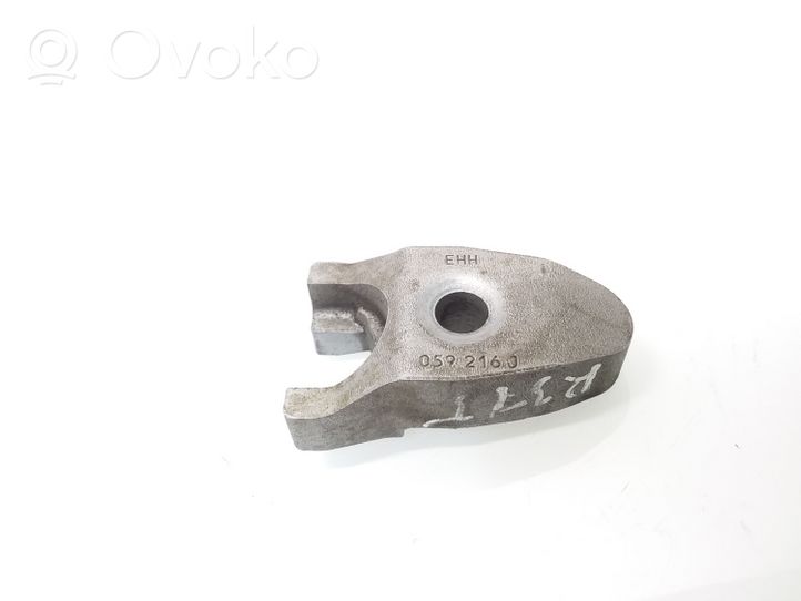 Audi A8 S8 D4 4H Fuel Injector clamp holder 059216J