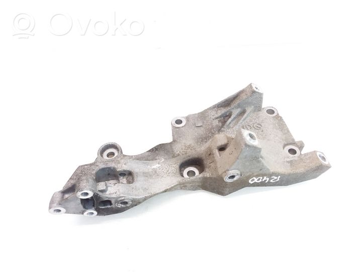 Skoda Roomster (5J) Supporto del generatore/alternatore 045903143E